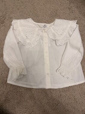 H&M White Eyelet Collar Button-Down Top